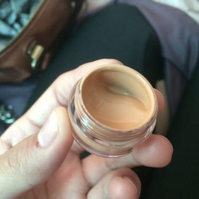 A sample for foundation! More than I expected in here lol