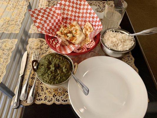 Saag Paneer and Garlic Naan Bread