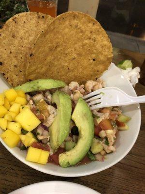 Tostada de ceviche de pescado