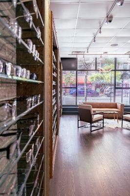 SoLo Eye Care & Eyewear Gallery - Printers Row