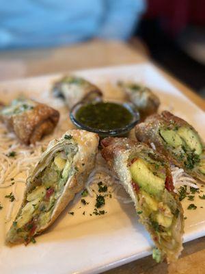 Avocado egg rolls