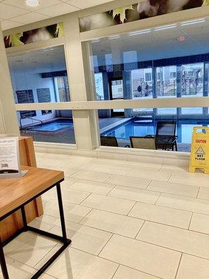 The hotel lobby facing the pool and hot tub room