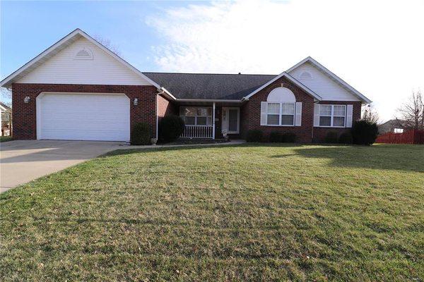 Recent Closing--123 Hodgens Mills, O'Fallon IL