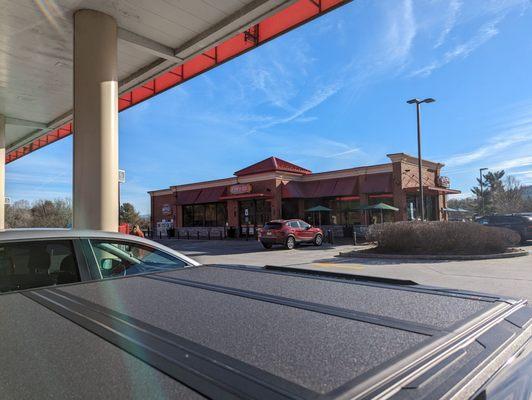 The Sheetz store with my Tundra's buttocks in the foreground