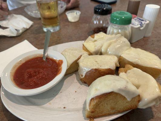 Got an appetizer cheesy garlic bread Truly awesome