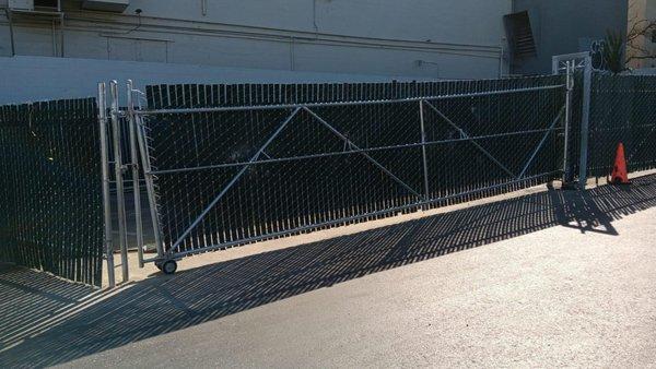 Chain Link Fence & Gate