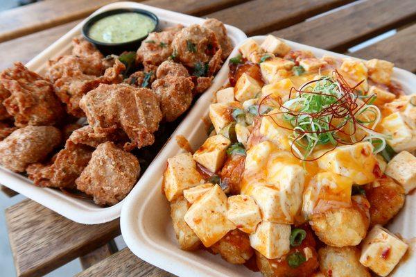 VEGAN Popcorn Chicken and VEGETARIAN Mapo Tots! (Make it vegan by asking for no cheese)