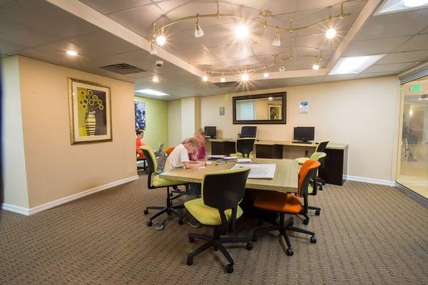 Business Center and Conference Room equip with computers and Wi-Fi