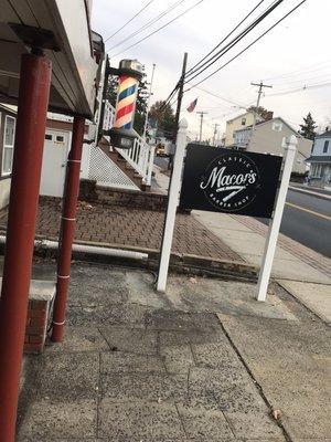 Macor's Barbershop