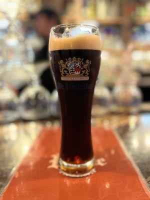 HB - Dunkel Hef PINT