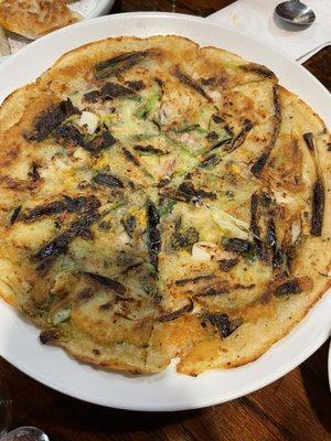 Seafood Scallion Pancake (L)