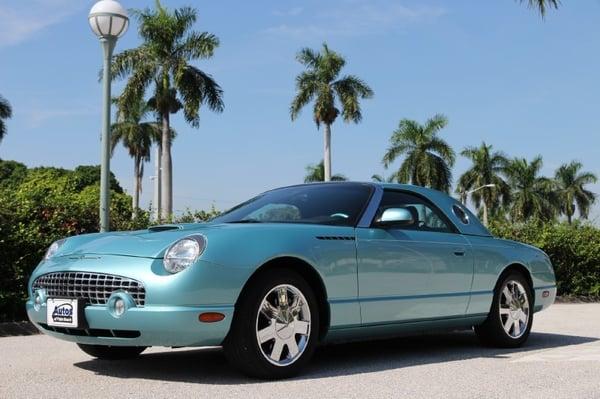 2002 Ford Thunderbird in rare, Thunderbird Blue