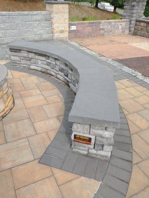 SITTING WALL AND STONE PATIO