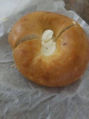 Plain bagel w/cream cheese