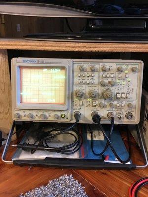 Tektronix 2465 300 MHz Oscilloscope, adapter, tips Tektronix manual