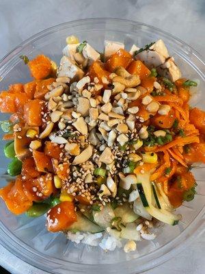 Salmon poke bowl