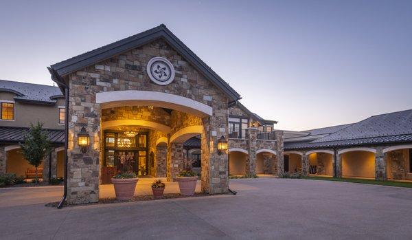 Close up view of the entrance to Columbine Country Club