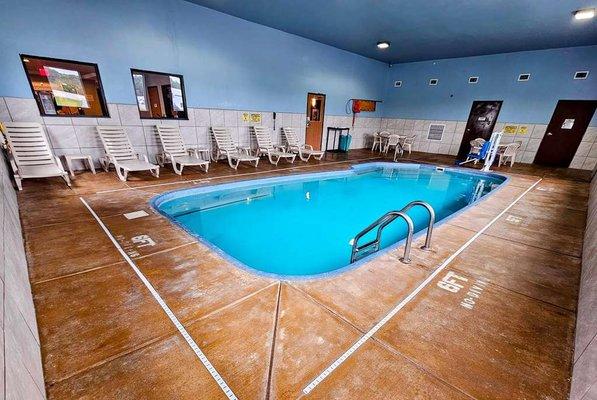 Pool - indoor