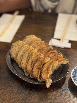 Grilled gyoza