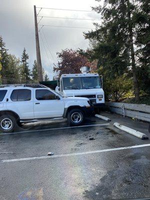 Parking near the food truck