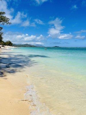 Take me to the ocean and chill with me in the sand..  I could be here for days, warm water with a beautiful view is the life :)