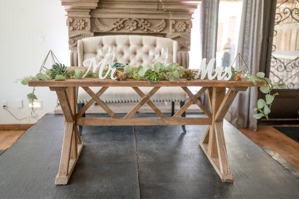 Mr and Mrs table in South Villa Reception area