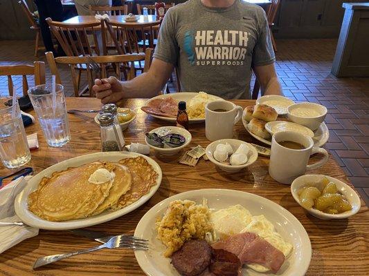 Sunrise Sampler, Country Boy and side of pancakes