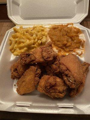 Fried wing dinner with Mac and Yam...