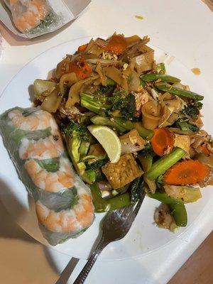 Pad see ew, tofu, extra veggies. Shrimp rolls.