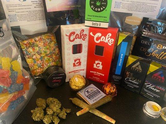 Delta 8 Delta 10 THCV THCP flower concentrate wax diamonds shatter edibles cake disposables carts gummy bears