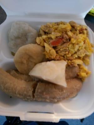 Nice plate of acki and saltfish.