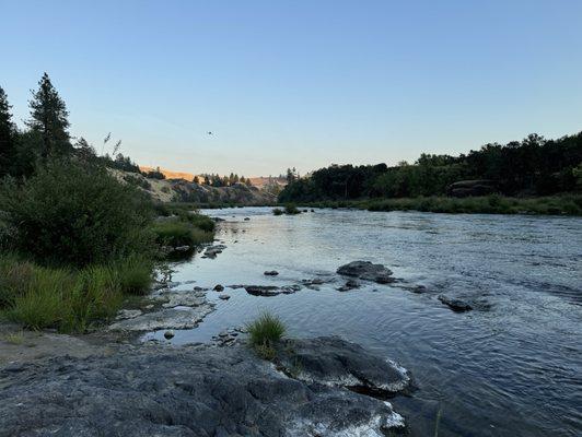 Umpqua river flows by lower camp