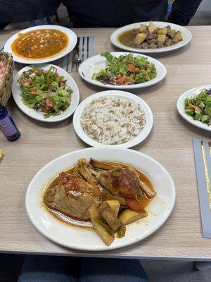 Fırın tavuk (chicken), tas kebabı (meat stew), kuru fasulye (beans)