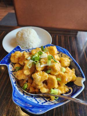 Vegan orange tofu