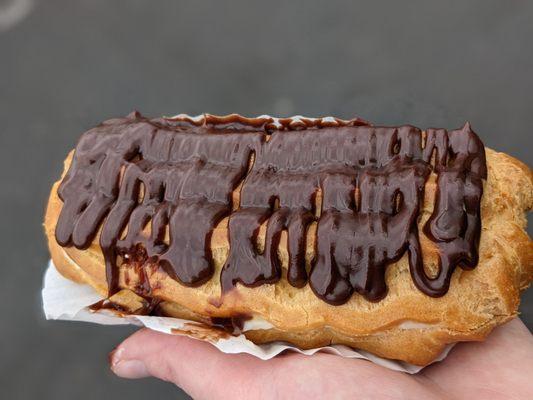 Chocolate Eclair