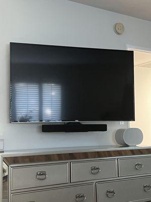 One of 2 tv/ sound bar mounts