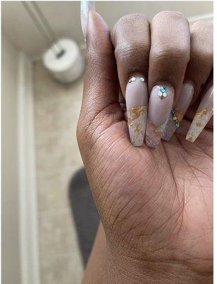 Queenly Nails Studio