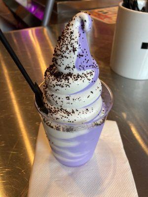 Ube/vanilla swirl