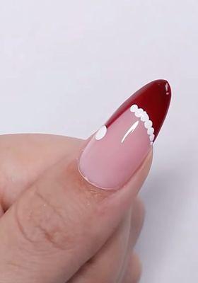 inspo of the ring finger nail art