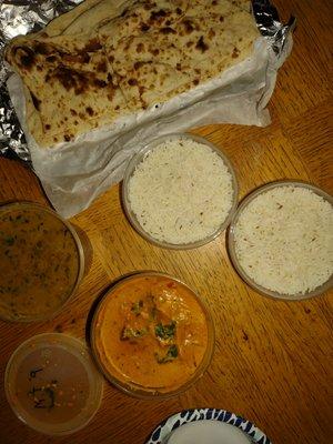 To go Vegetarian Paneer Tikka Masala and Dal Makhani, each came with a tub of perfectly fluffy rice, plain naan. 10/10