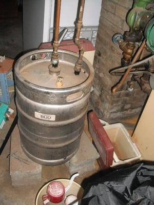 Keg being used as a holding tank for hot water !