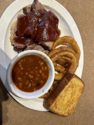 Brisket, baked beans, onion rings, Texas toast