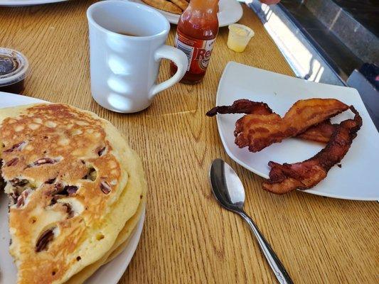 Pecan chocolate pancaked