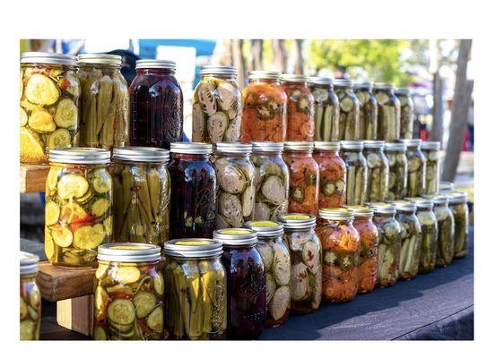 Variety of pickles