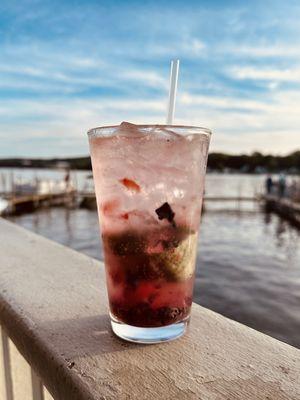 Mixed berry mojito