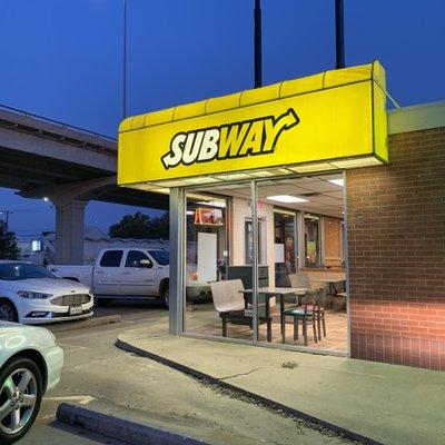 Side view of Subway.