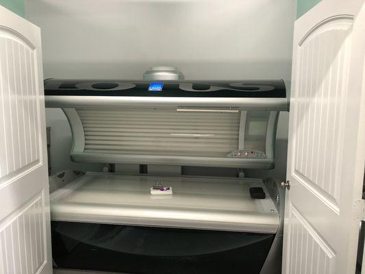 Level 3 tanning bed