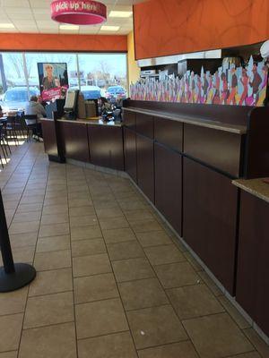 Dunkin Donuts of Norwood -- 141 Nahatan Street, Norwood         Interior