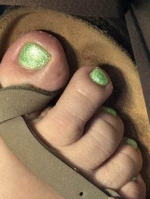 Never paint my toes!  Celeste did a great job