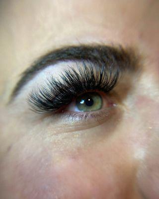 Volume lash extensions